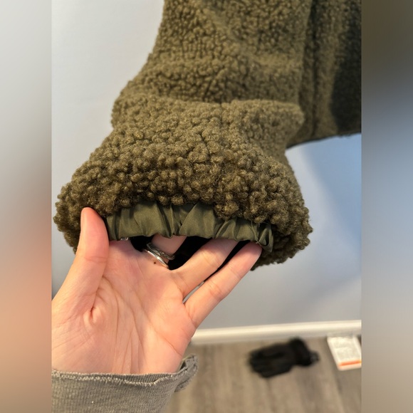 Teddy Zip Up - Picture 4 of 6